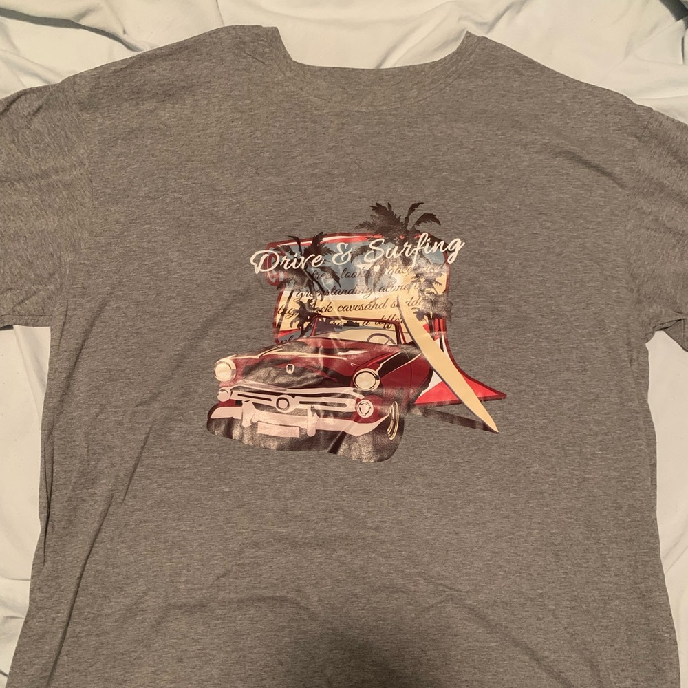 Small Gray Girl’s / Women’s Shein Oversized T-Shirt ~ NEVER WORN